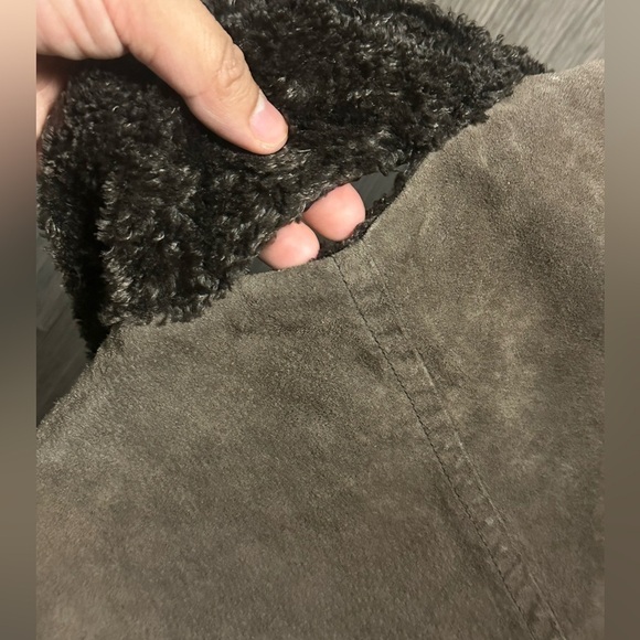 Dalia Reversible Suede & Leather Vest - Picture 5 of 9